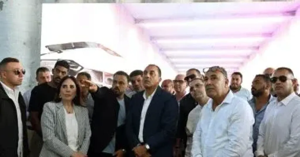 رئيس الوزراء يتفقد مشروع M8 by the Lake المطل على البحيرات الجنوبية ومحطة تجديد المياه
