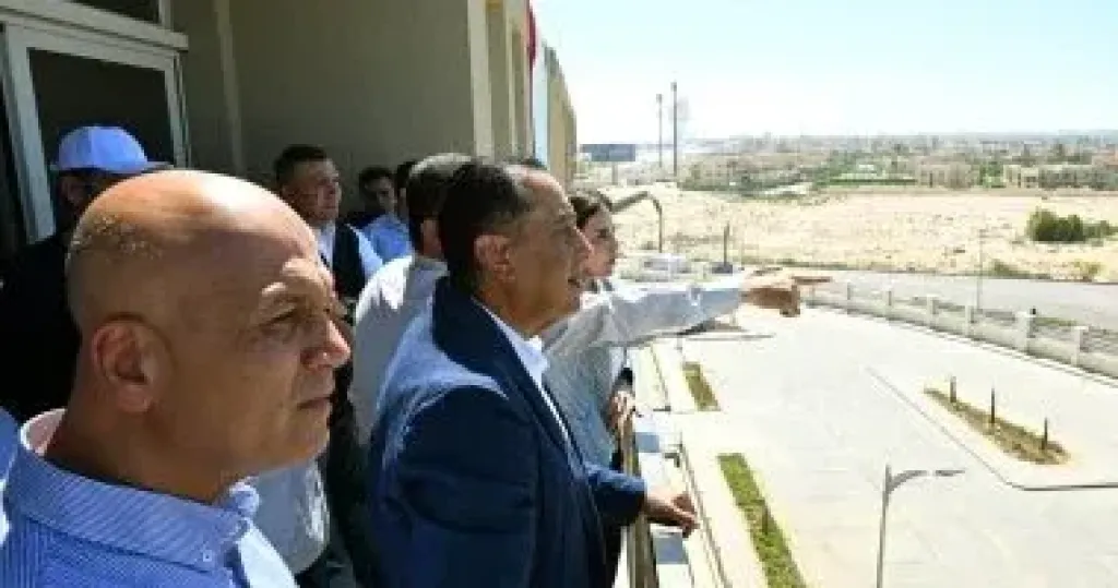 رئيس الوزراء 