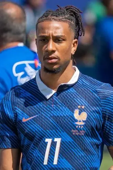 مايكل أوليسي لاعب بايرن ميونخ