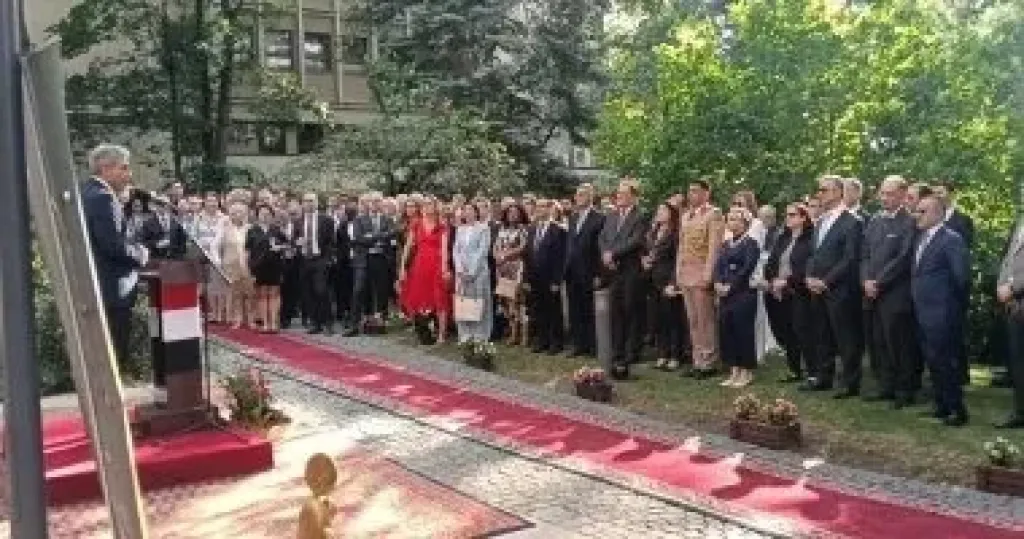 الوزير خلال كلمته