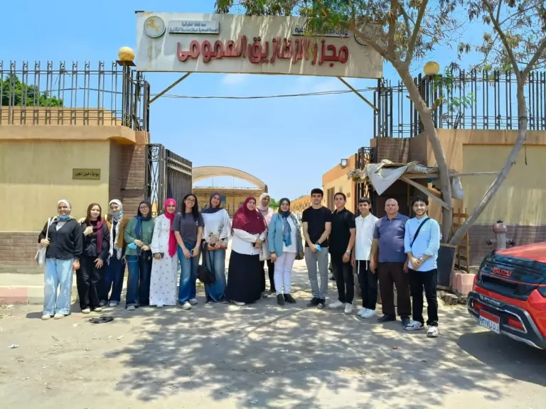 جانب من الجولة 