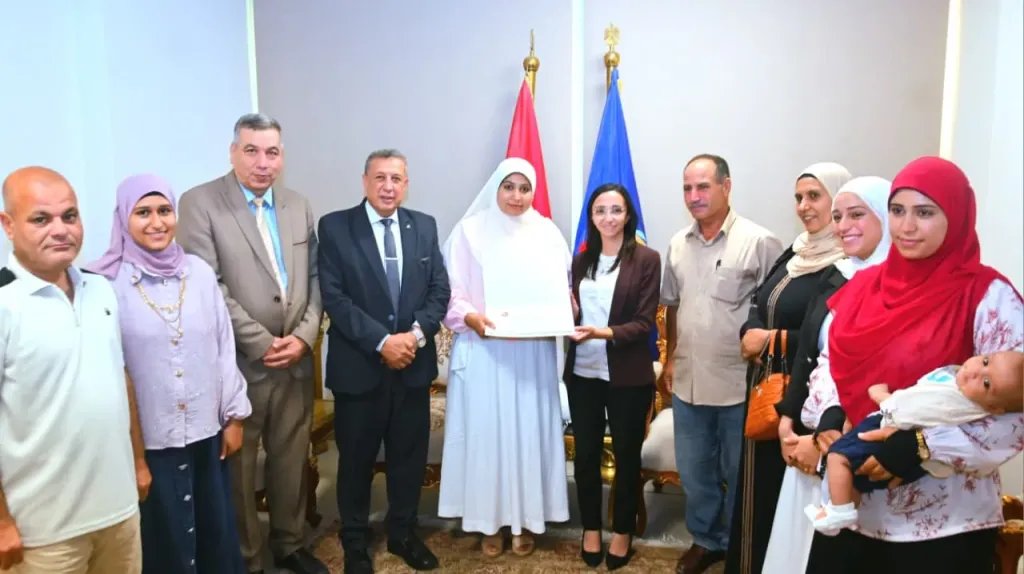 خلال التكريم