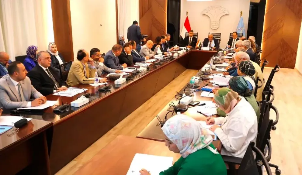 جلسة الحوار المؤسسي لمناقشة القانون رقم (73) لسنة 2021 بشأن شروط شغل الوظائف أو الاستمرار بها