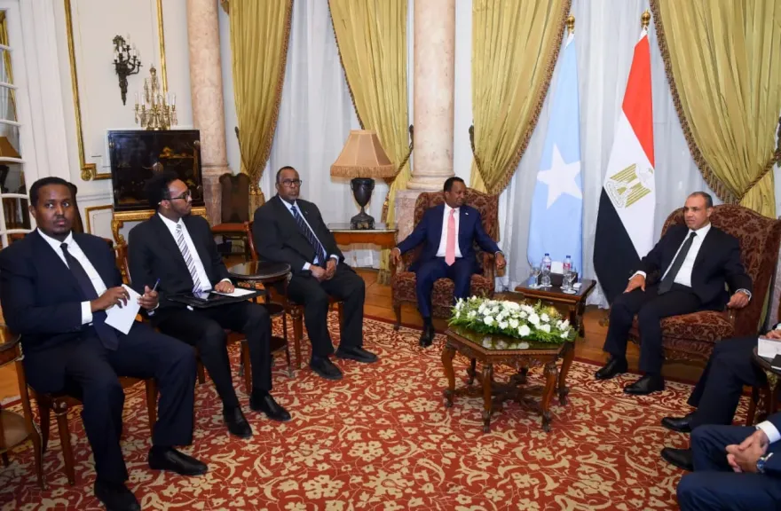 اجتماع وزير الخارجية مع نظيره الصومالي