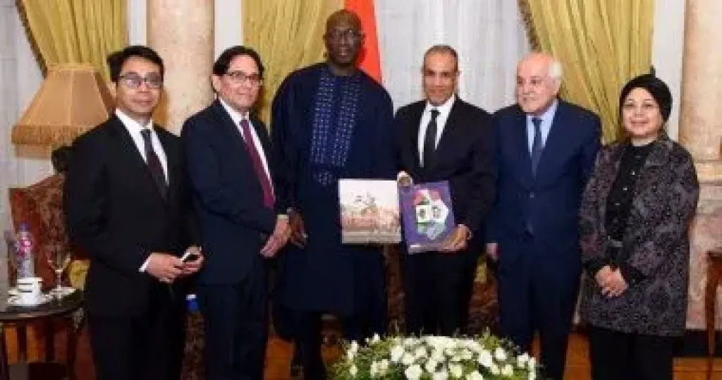 وزير الخارجية 