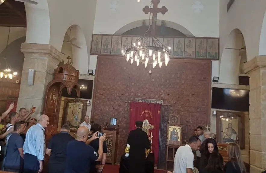 وصول جثمان الموسيقار هاني شنودة إلى كنيسة العذراء بالمعادي