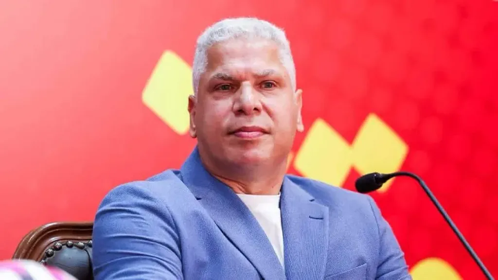 وائل جمعه مدير الكره بالاهلى