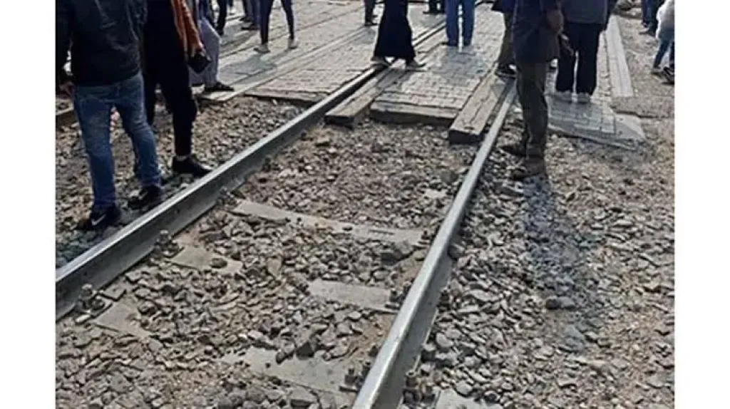 مصرع سيده تعبر المزلقان