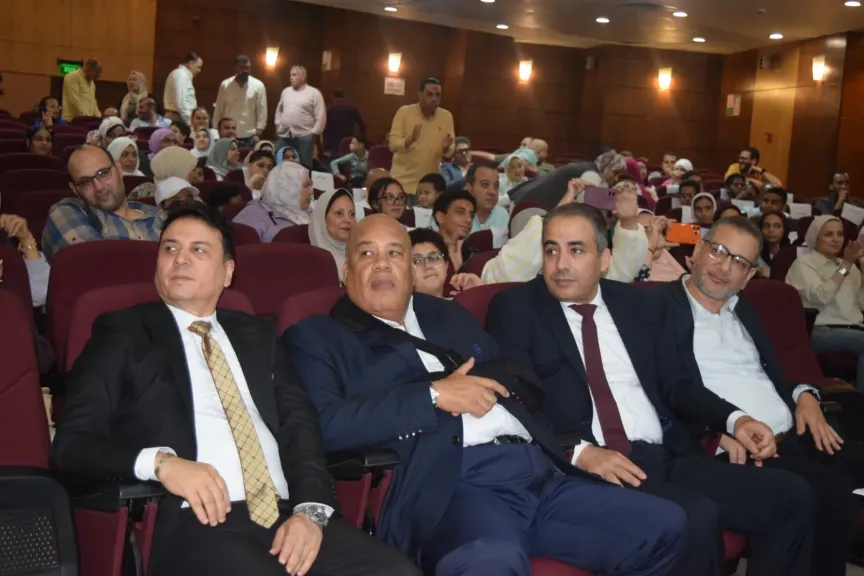 جانب من التكريم 