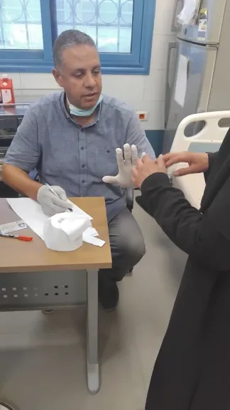 جانب من متابعه 