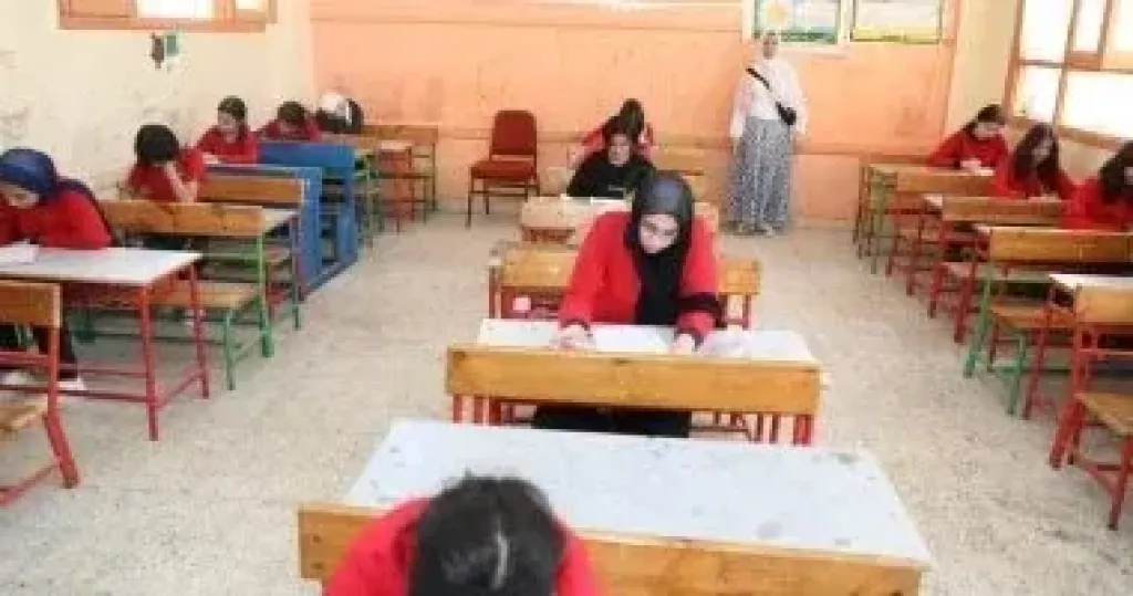 امتحانات الإعدادية 