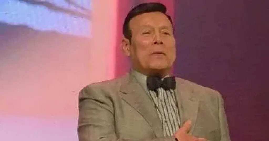 احمد ماهر 