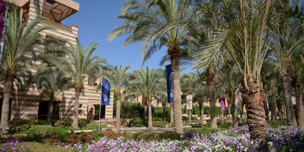الجامعة الأمريكية تطلق «مساري» لدعم الطلاب ذوي الاختلافات النمائية العصبية