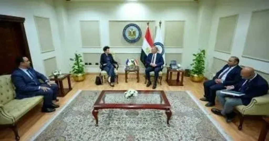 خلال اللقاء