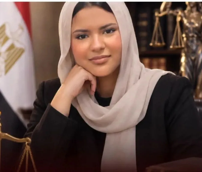 الطالبة روان ايهاب الأولى على مستوى الجمهورية  بالثانوية العامة