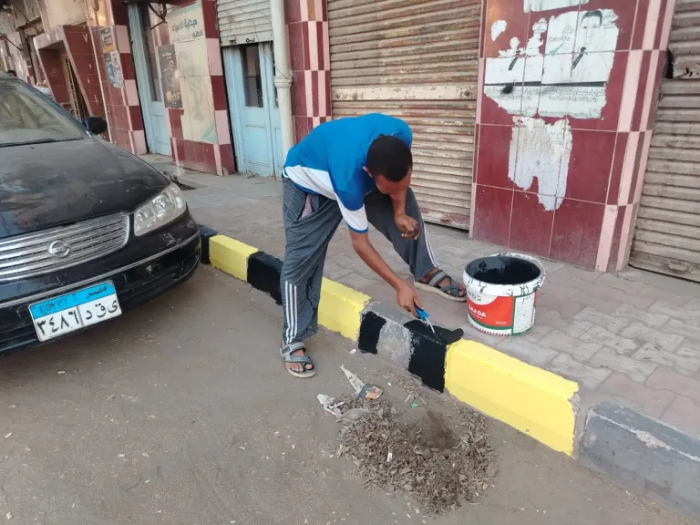 جانب من متابعه 