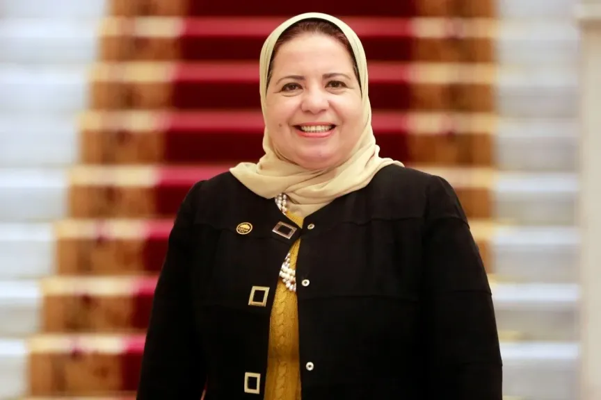 النائبة أمل عصفور عضو مجلس النواب
