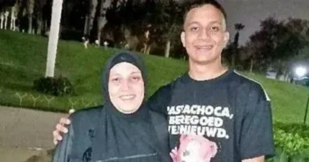 الأم والأبن