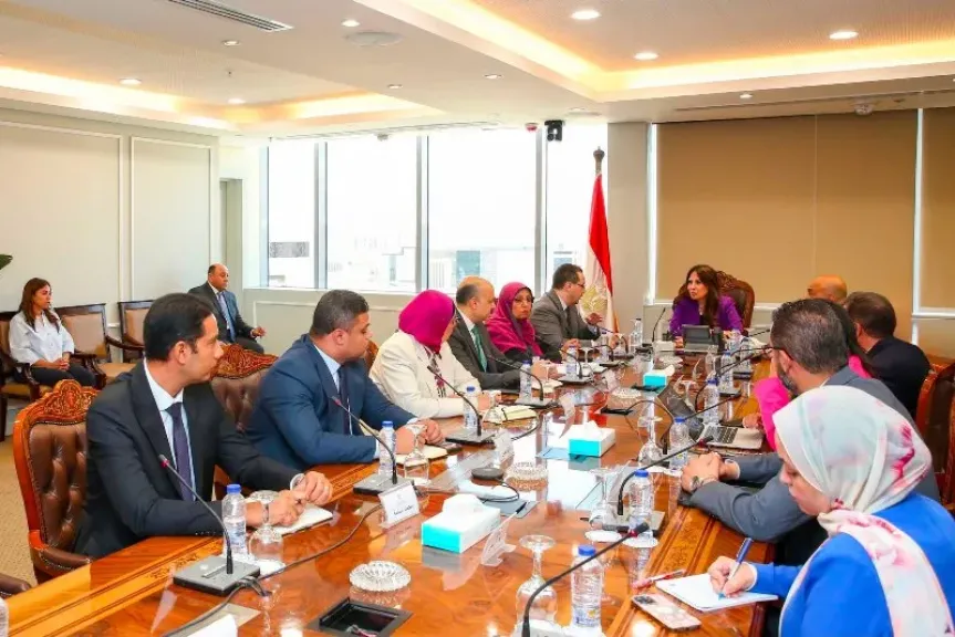 وزيرة الإسكان تلتقي مسئولي شركة HDP لمتابعة مبيعات وتسويق مشروعات المدن الجديدة