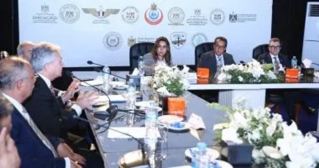 جانب من الاجتماع 