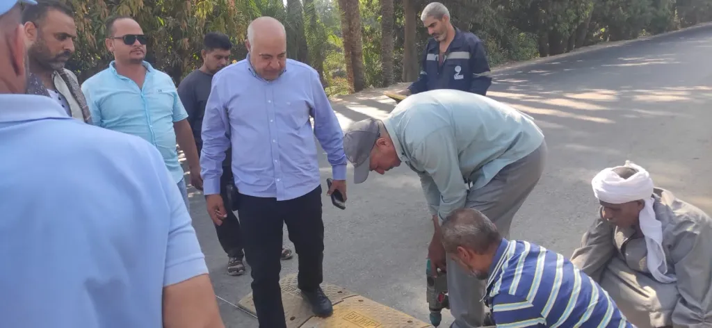 جانب من متابعه 