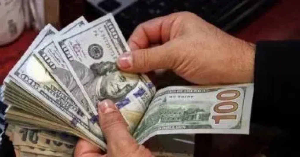 الدولار
