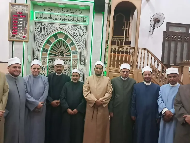 الأوقاف تُسيّر قافلة دعوية إلى مساجد القاهرة