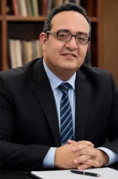 الكاتب الصحفى أحمد جلال عيسى