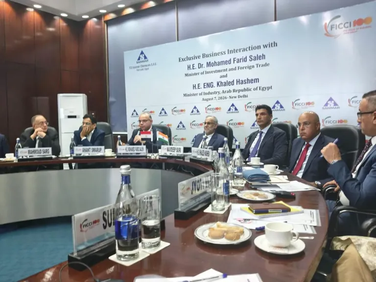 متابعه  مشروعات الشركات الهندية لتسريع تنفيذ الاستثمارات في مصر