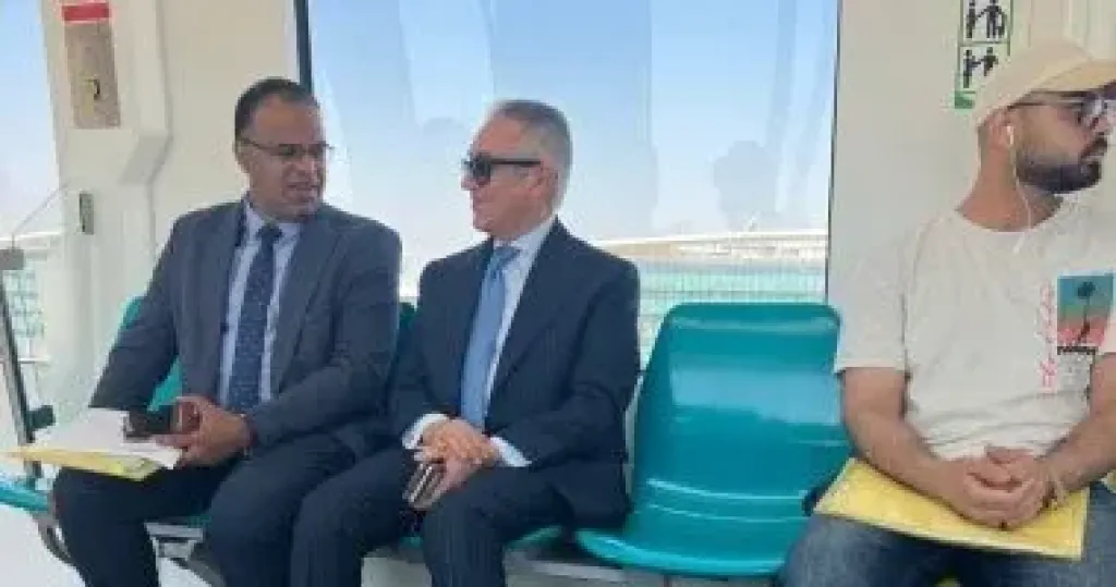 وزير العدل يستقل المونوريل إلى مدينة العدالة الجديدة