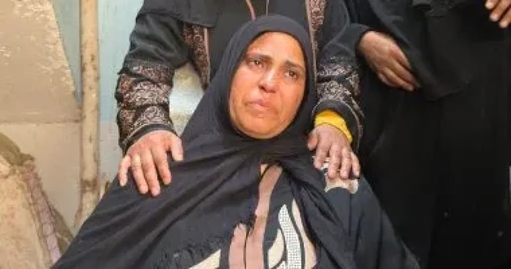 والدة كريم أحد ضحايا حادث الإسماعيلية