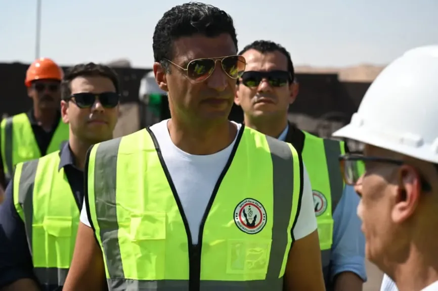 وزير الصناعة يفتتح منظومة تنقية الغازات بمصنع سيناء للمنجنيز في أبو زنيمة