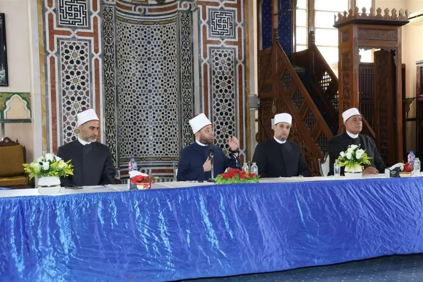 اجتماع الدكتور أسامة الأزهري، وزير الأوقاف
