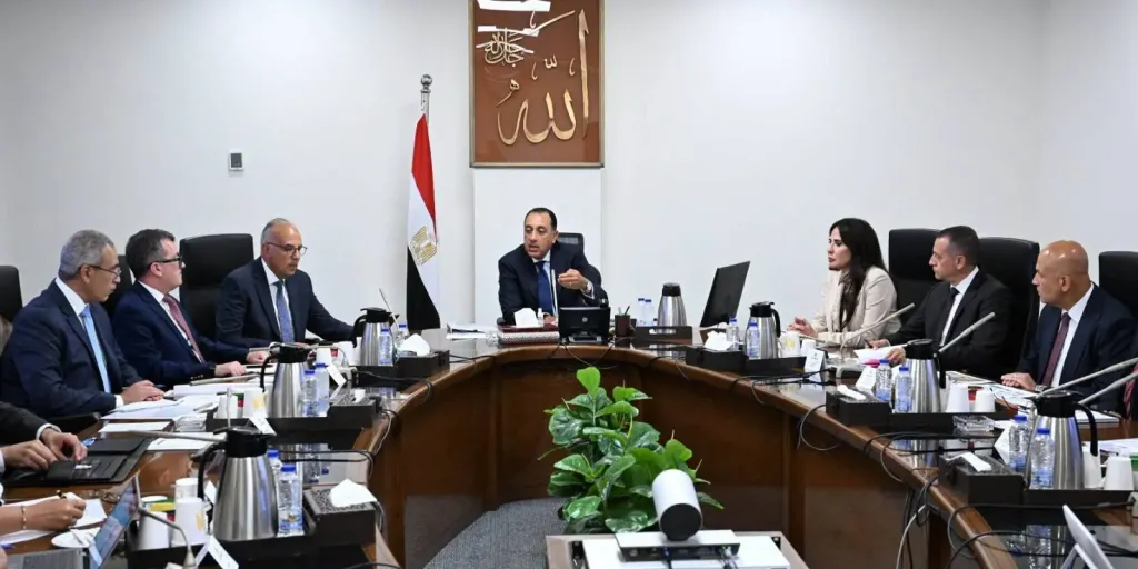 الدكتور مصطفى مدبولي، رئيس مجلس الوزراء خلال الاجتماع