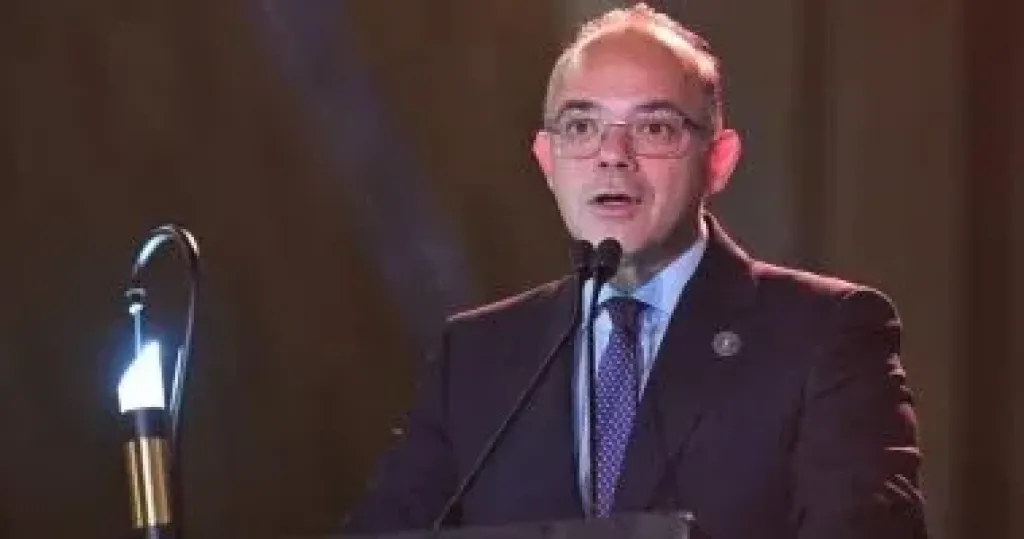 وزير الاستثمار والتجارة الخارجية