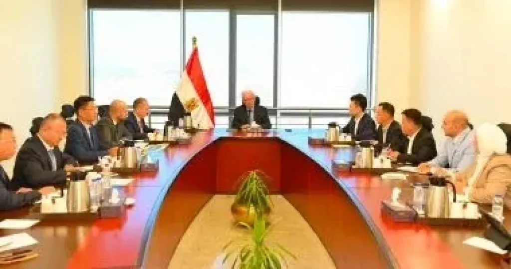 الدكتور حسين عيسى، نائب رئيس مجلس الوزراء للشؤون الاقتصادية
