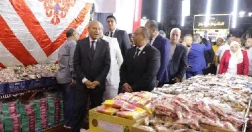 جانب من الافتتاح 