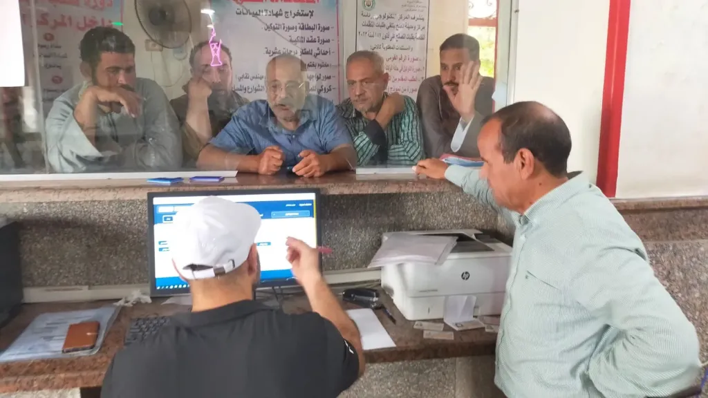 جانب من متابعه 