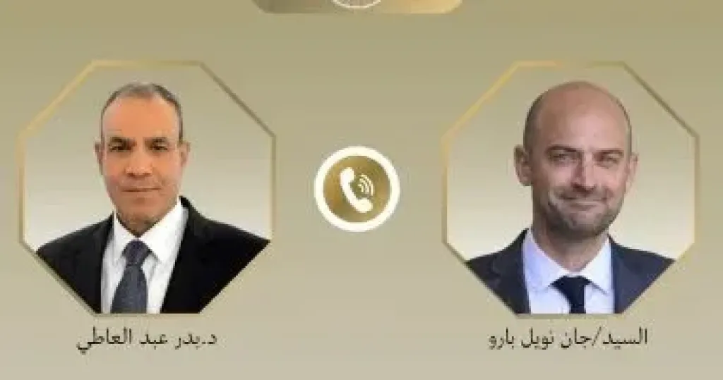 اتصال هاتفي بين وزير الخارجية ونظيره الفرنسي