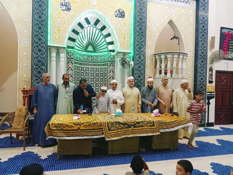 جانب من احتفالات الادارات 