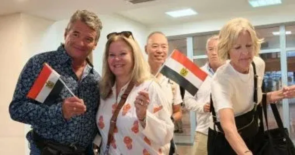 السائحين الأجانب بمصر