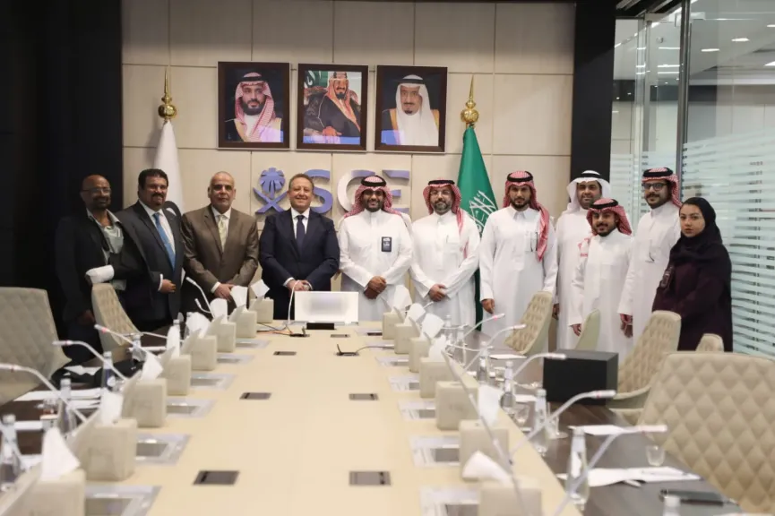 نقيب المهندسين المصريين يلتقي رئيس الهيئة السعودية للمهندسين