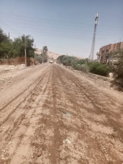 جانب من متابعه 