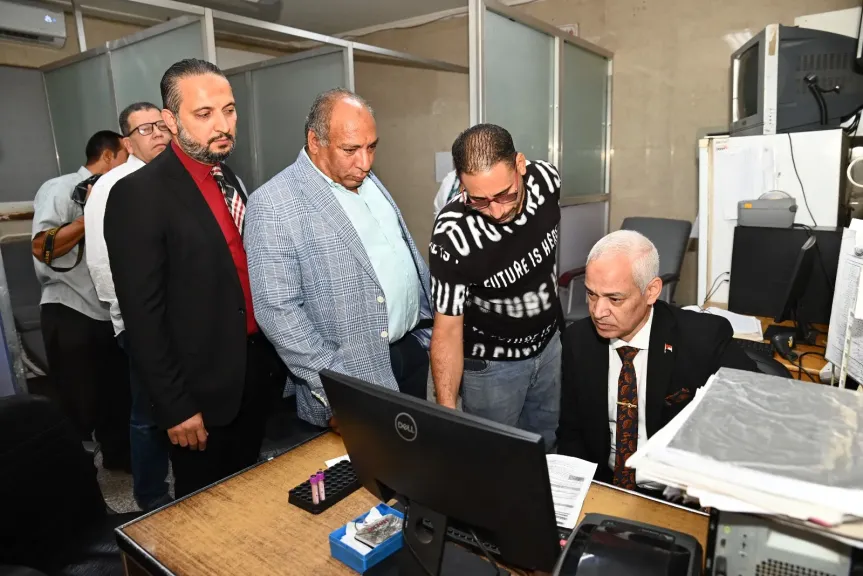رئيس جامعة أسيوط 