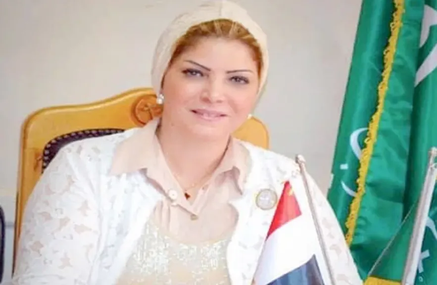 الدكتورة منال العبسي رئيس الجمعية العمومية لنساء مصر