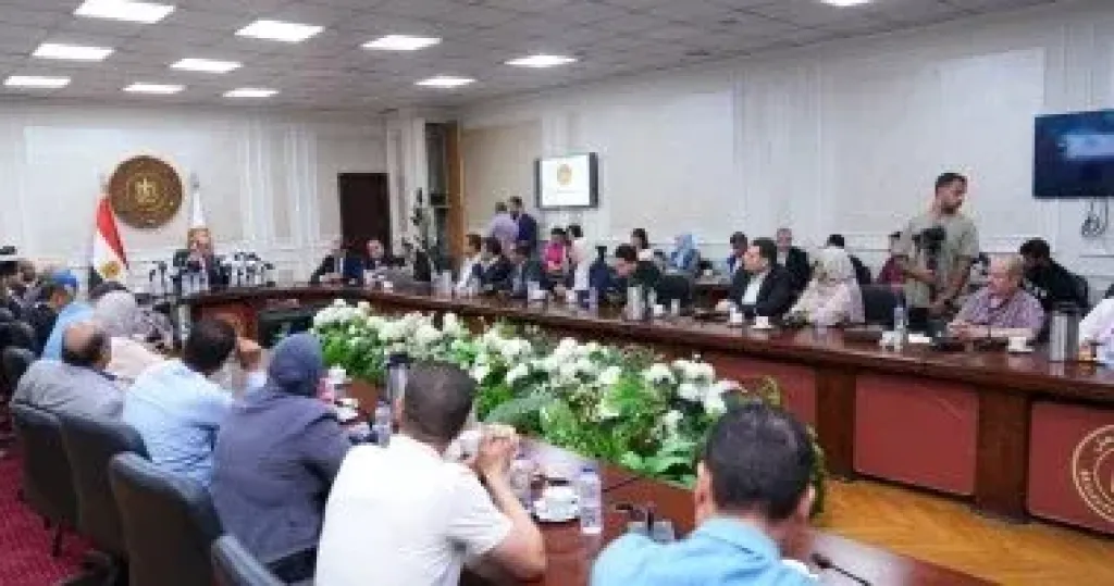 وزير العمل في المؤتمر الصحفي