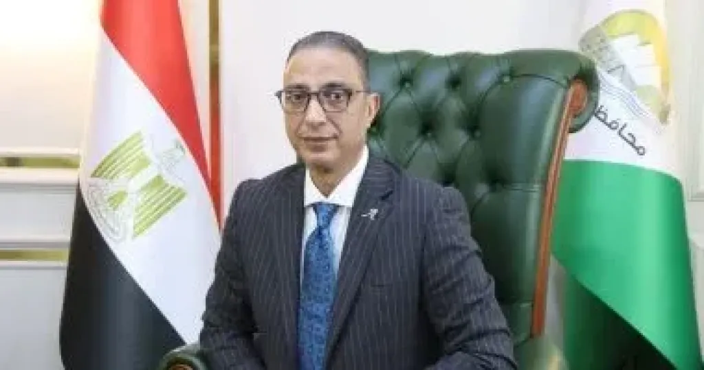 محافظ الجيزة 