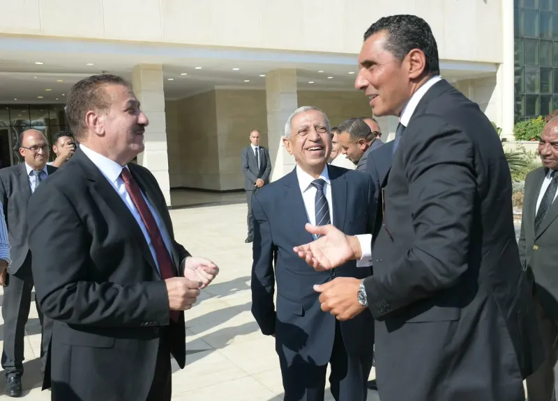 محافظ بورسعيد يستقبل وزير الرياضة