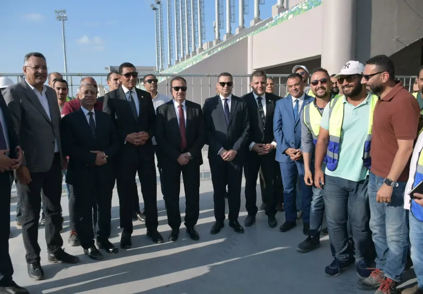 وزير الرياضة ومحافظ بورسعيد يتفقدان إستاد النادي المصري الجديد