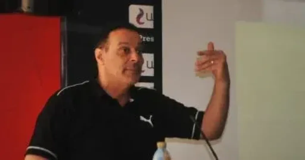 عصام عبد الفتاح